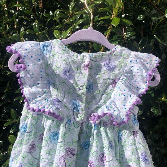 Lightly worn romper style dress Size 2. No damage or stains. Smoke free home. - Picture 5 of 9